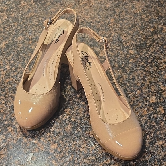 Clarks Women's Beige Block Heel Slingbacks - Picture 1 of 8